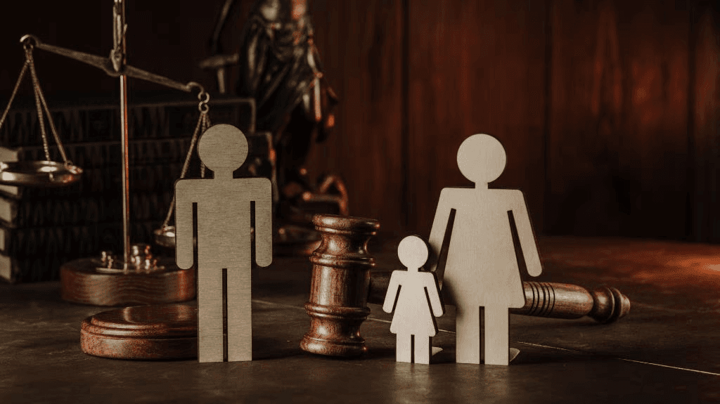 gavels and stick family